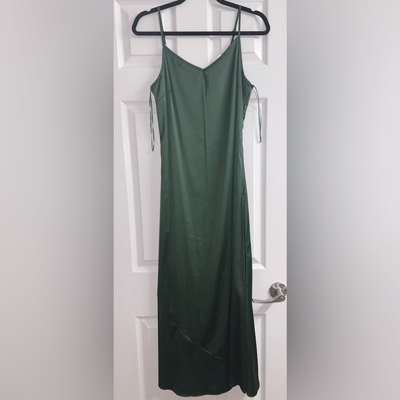 Sugarlips Dresses & Skirts - SUGAR+LIPS MAXI DRESS NWT XS
